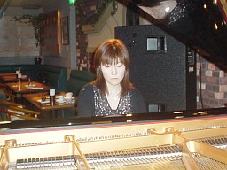 野口さんの演奏風景