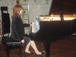 石井さんの演奏風景
