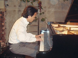 井口さんの演奏風景